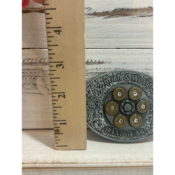 Smith & Wesson Belt Buckle 45 Auto Blazer wheel spins - Picture 3 of 4